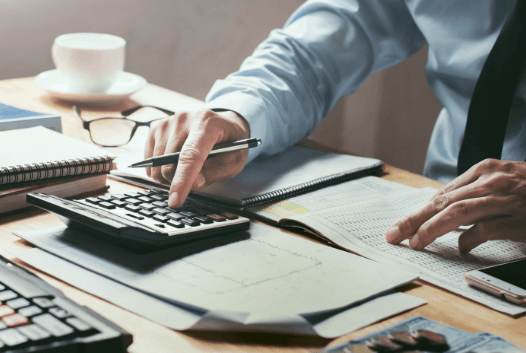 Image of auditor in action