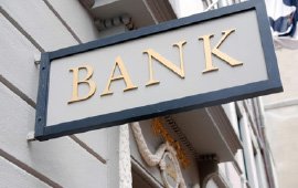 community-bank-challenger-infographic