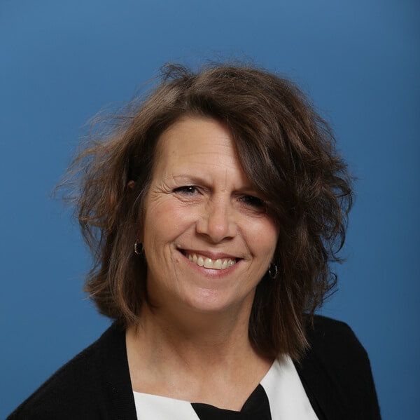 Denise Cross Headshot