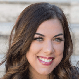 Kelli Carr